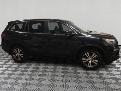 2016 Honda Pilot EX