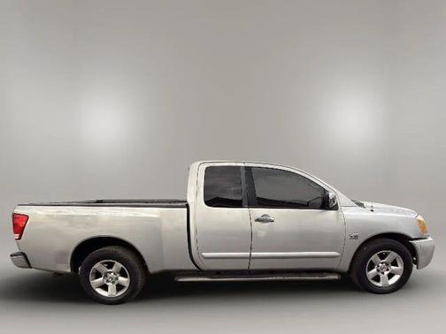 2004 Nissan Titan King Cab