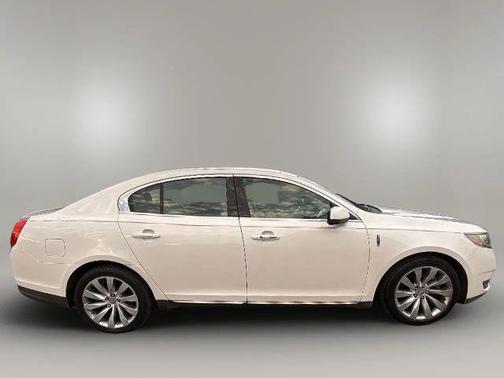 2013 Lincoln MKS Base