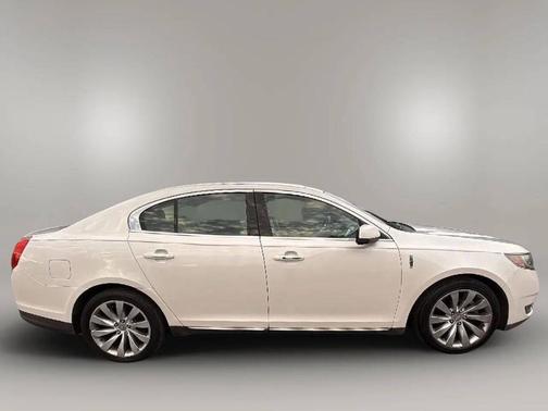 2013 Lincoln MKS Base