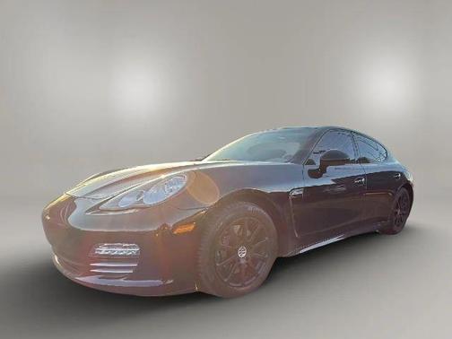 2013 Porsche Panamera 4