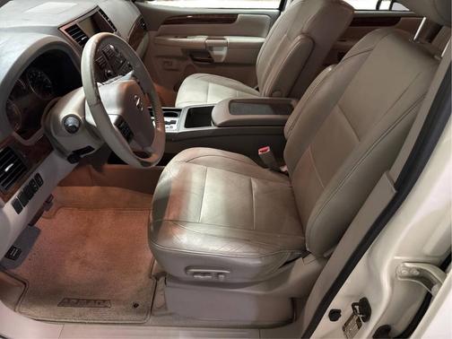 2010 Nissan Armada Titanium