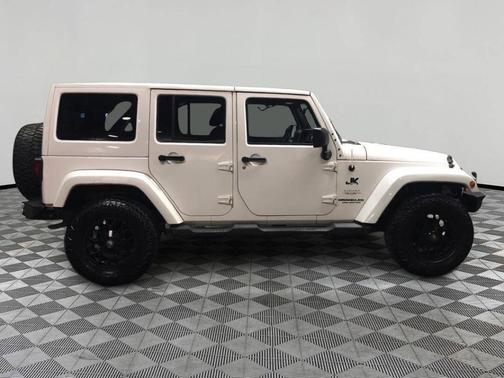 2011 Jeep Wrangler Unlimited Sahara