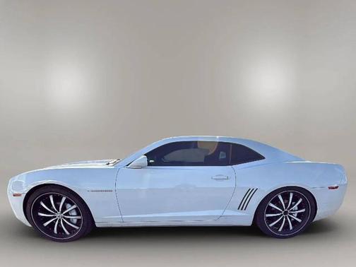 2011 Chevrolet Camaro 2LS