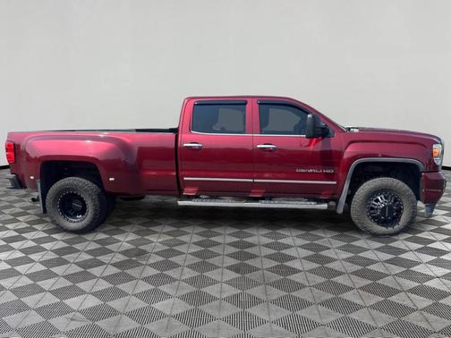 2015 GMC Sierra 3500 Denali