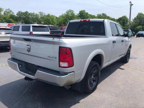 2015 RAM 1500 SLT