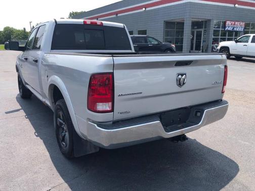2015 RAM 1500 SLT