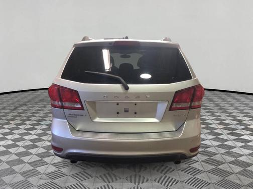 2011 Dodge Journey Lux