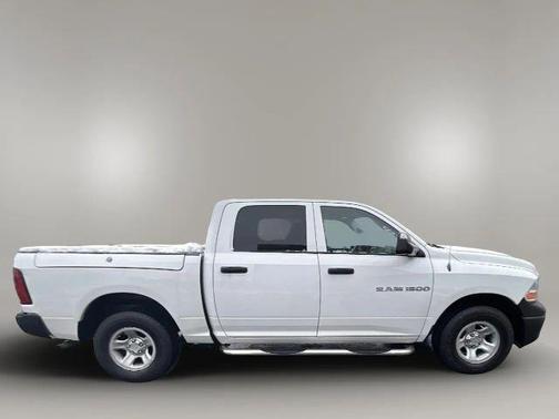 2012 RAM 1500 ST