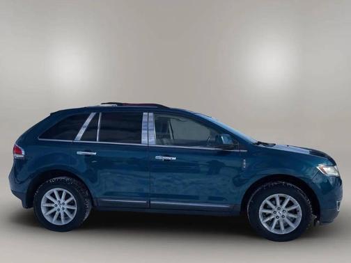 2011 Lincoln MKX Base