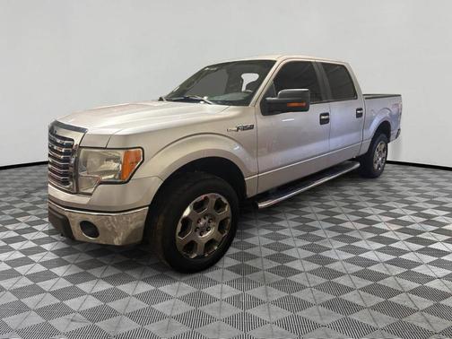 2010 Ford F-150 XLT SuperCrew