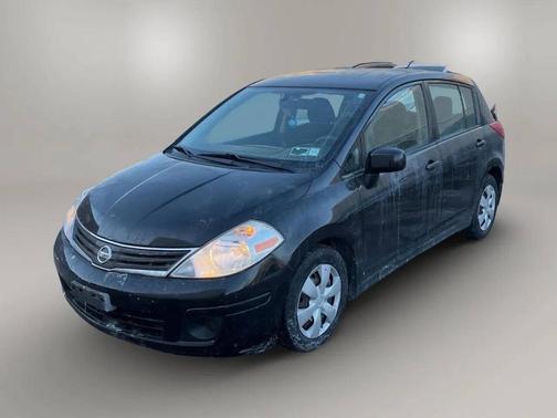 2011 Nissan Versa 1.8 S