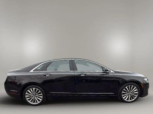 2017 Lincoln MKZ Select