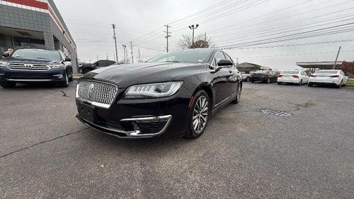 2017 Lincoln MKZ Select