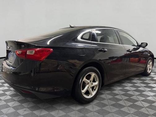 2016 Chevrolet Malibu LS