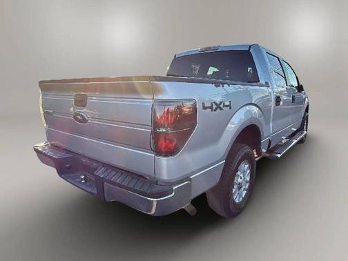 2010 Ford F-150 XLT SuperCrew