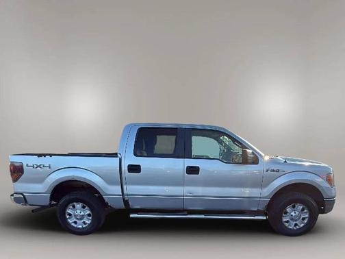 2010 Ford F-150 XLT SuperCrew