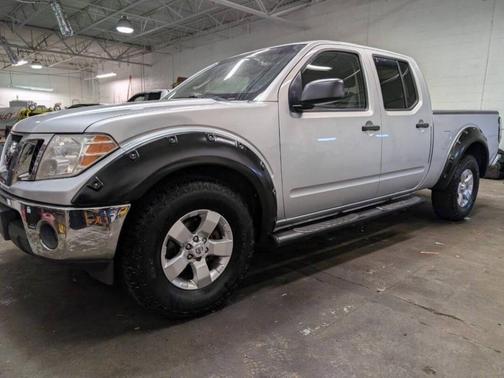2009 Nissan Frontier SE Crew Cab