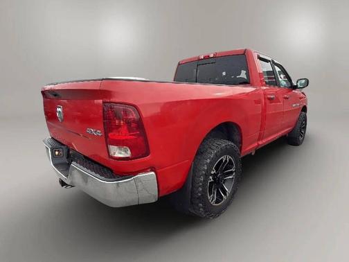 2011 Dodge Ram 1500 SLT 6 1/3 FT