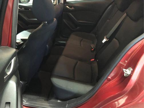 2014 Mazda Mazda3 i Sport