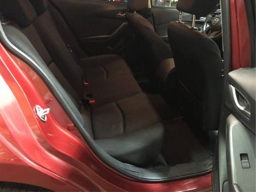 2014 Mazda Mazda3 i Sport