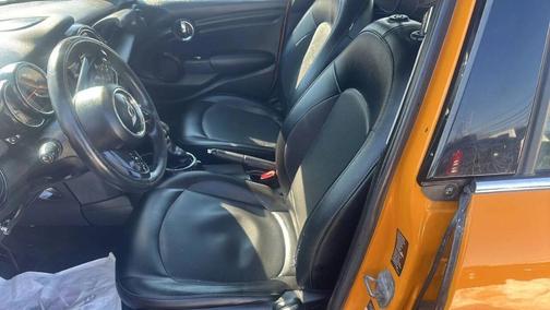 2015 MINI Hardtop Cooper