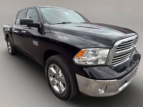 2014 RAM 1500 SLT