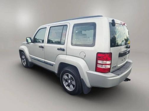 2008 Jeep Liberty Sport