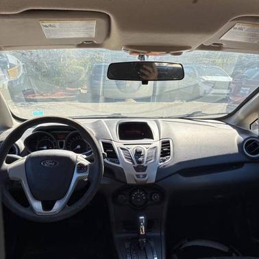 2012 Ford Fiesta SE