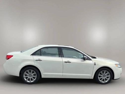 2012 Lincoln MKZ Base