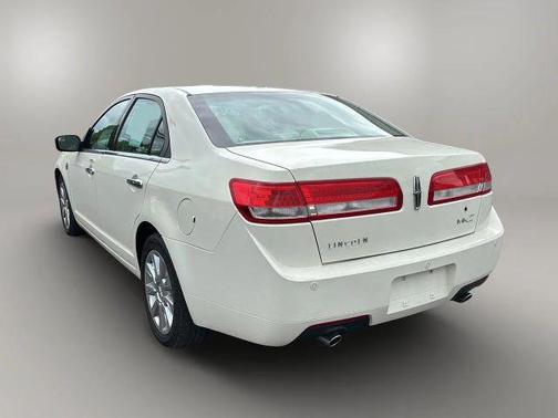 2012 Lincoln MKZ Base