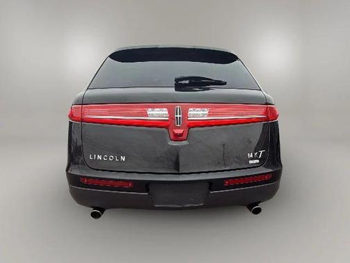 2010 Lincoln MKT 