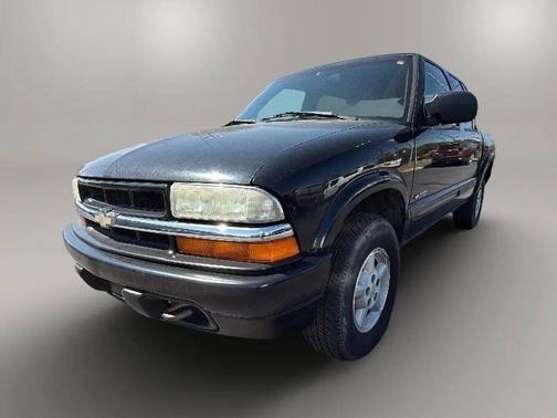 2003 Chevrolet S-10 LS 4 1/2 FT