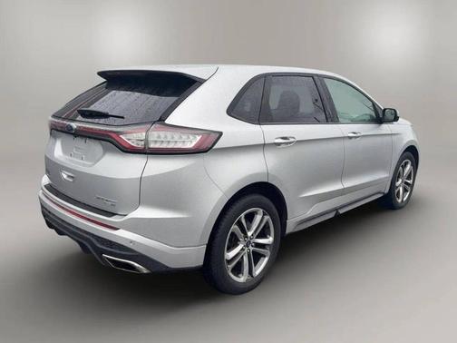 2017 Ford Edge Sport