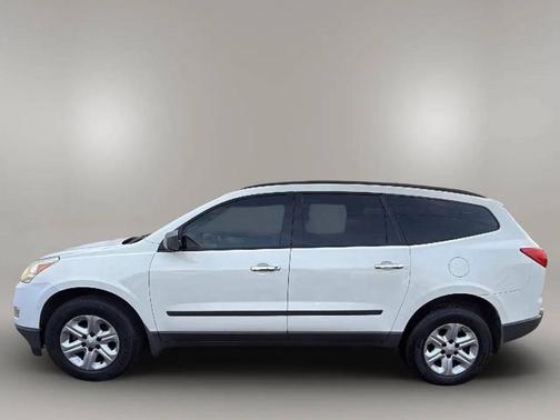 2012 Chevrolet Traverse LS