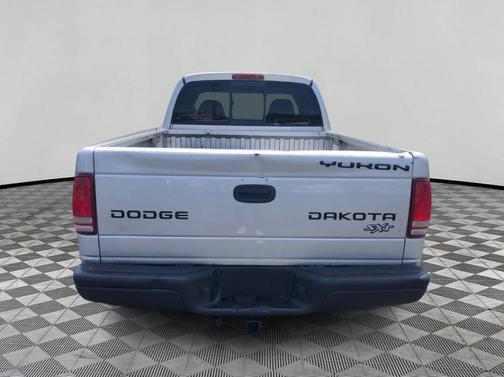 2003 Dodge Dakota SXT 6 1/2 FT