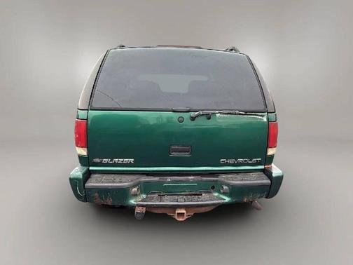 2000 Chevrolet Blazer LS