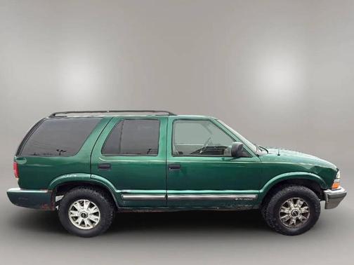 2000 Chevrolet Blazer LS