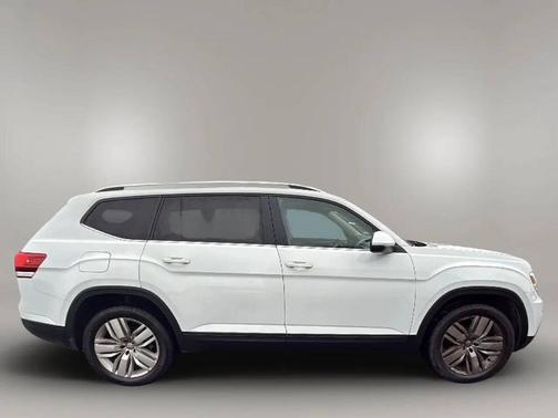 2019 Volkswagen Atlas 3.6L SE w/Technology