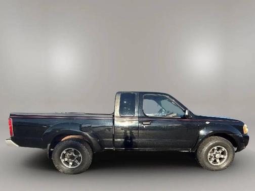 2002 Nissan Frontier XE King Cab