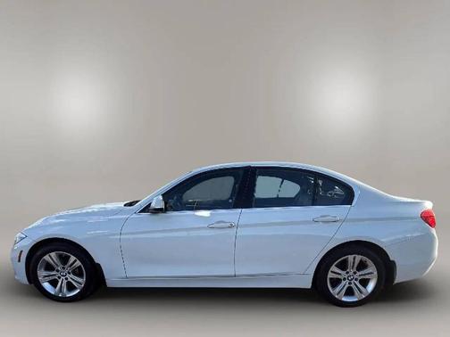 2017 BMW 330 i xDrive