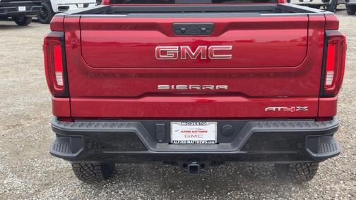 2026 GMC Sierra 1500 AT4X