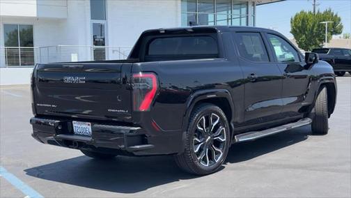 2025 GMC Sierra EV Max Range Denali