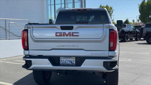 2020 GMC Sierra 2500 Denali