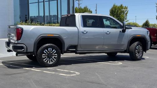 2025 GMC Sierra 2500 Denali Ultimate