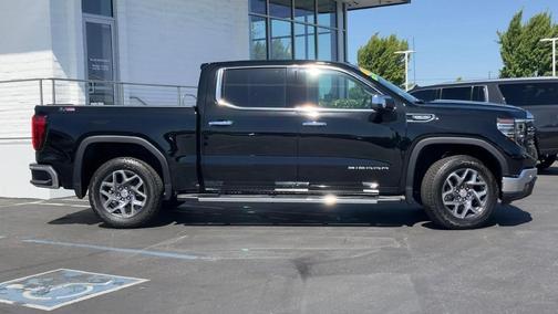 Onyx Black 2026 GMC Sierra 1500 SLT