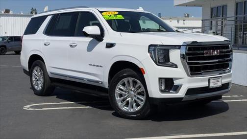 2023 GMC Yukon SLT