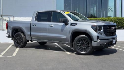 2025 GMC Sierra 1500 Elevation