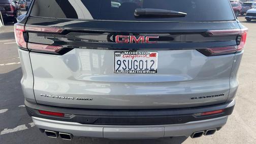 2025 GMC Acadia AWD Elevation