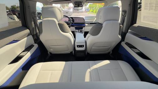 2025 Cadillac OPTIQ Luxury 1 AWD